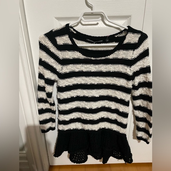 Anthropologie Knitted & Knotted Peplum Striped Sweater Black White - Picture 2 of 2